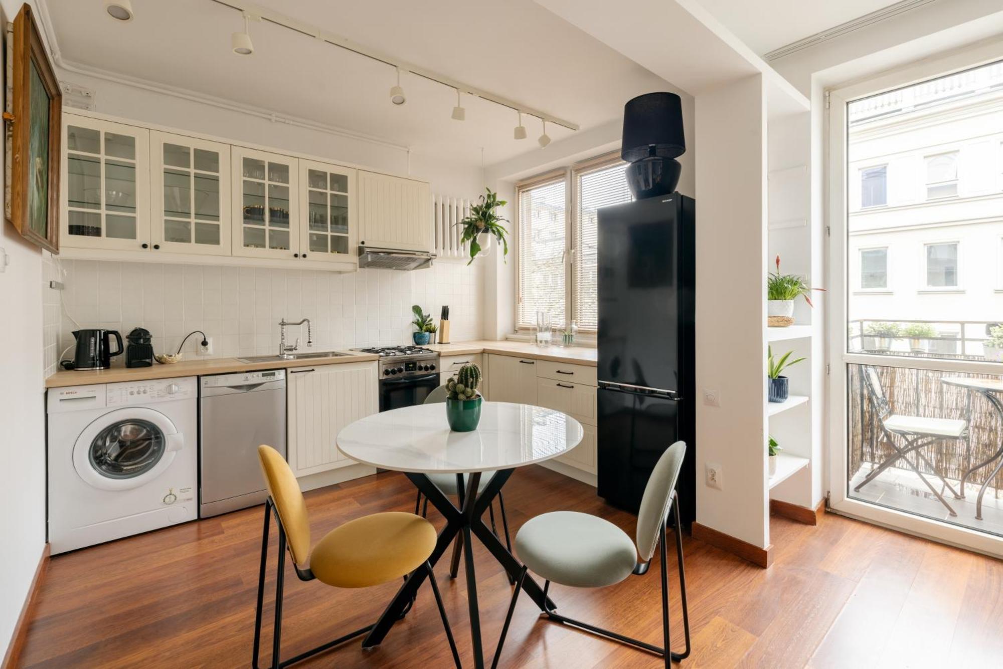 Relax Apartment Hoza / Poznanska Варшава Екстериор снимка